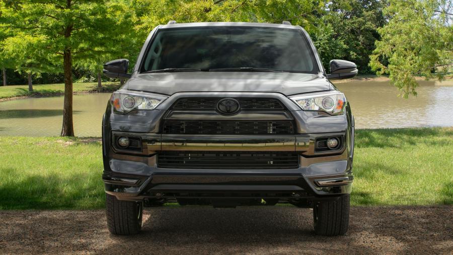  Toyota 4Runner Limited Nightshade 2018 года  (фото 5 из 9)